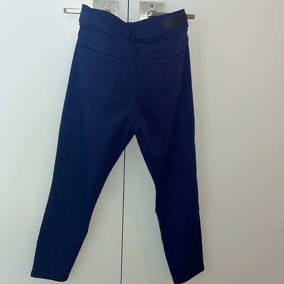 Bootlegger Blue Curvy skinny Ankle pant . - Picture 6 of 8